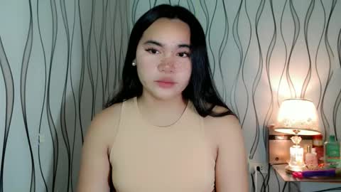 QUEENSY online show from February 4, 2026, 11:42 pm