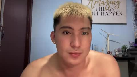 Snapshot of ur_jayqutee chatting on March 11, 2026, 7:42 pm Ur jayqutee online show from March 11, 2026, 7:42 pm