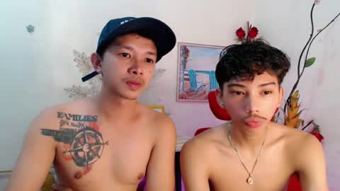 Snapshot of ur_just_mine chatting on August 7, 2026, 1:57 pm ur_just_mine online show from August 7, 2026, 1:57 pm