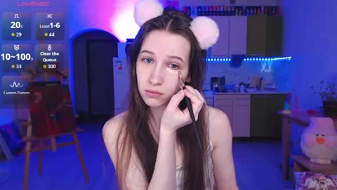 Snapshot of ur_kitty__ chatting on April 5, 2026, 1:08 pm Lera online show from April 5, 2026, 1:08 pm