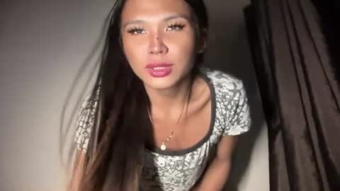 ur_new_obsession online show from June 29, 2026, 2:18 am