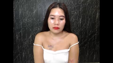 ur_prettychelsie18 online show from May 12, 2026, 8:06 pm