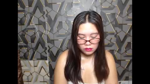 ur_prettychelsie18 online show from June 5, 2026, 6:46 pm