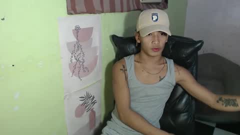 Snapshot of ur_raffy chatting on February 15, 2025, 10:55 am ur_raffy online show from February 15, 2025, 10:55 am