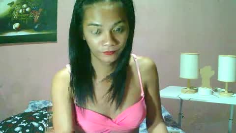 ur_sexybabe_ehra online show from December 18, 2024, 4:06 pm
