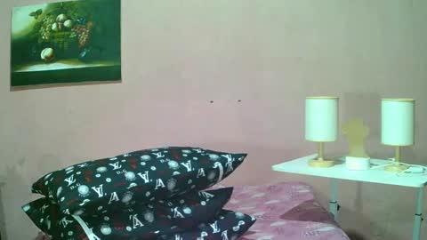 ur_sexybabe_ehra online show from December 26, 2024, 9:22 am