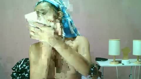 ur_sexybabe_ehra online show from January 20, 2025, 12:39 pm