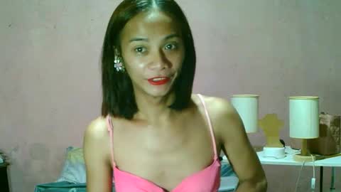 ur_sexybabe_ehra online show from October 10, 2025, 3:33 pm