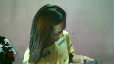 ur_sexybabe_ehra online show from February 2, 2026, 12:37 pm