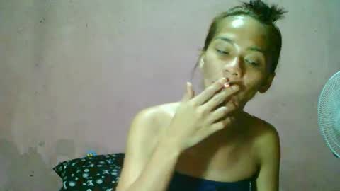 ur_sexybabe_ehra online show from April 28, 2026, 12:53 am