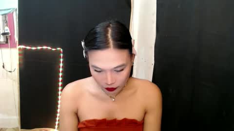 Snapshot of ur_ugly_princess chatting on October 18, 2025, 12:57 am chesca online show from October 18, 2025, 12:57 am