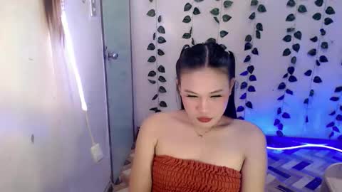 Snapshot of ur_ugly_princess chatting on February 19, 2026, 1:18 pm chesca online show from February 19, 2026, 1:18 pm