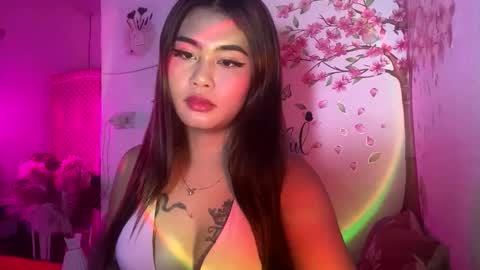 HelloIm  Girly online show from April 25, 2026, 7:55 pm