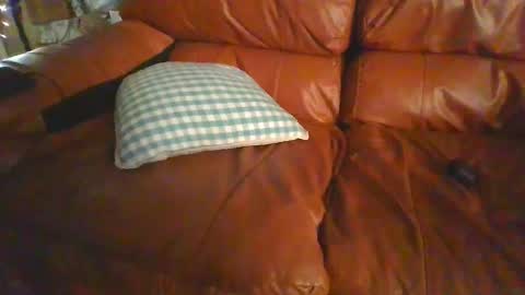 Snapshot of ur_zaddy4now chatting on February 19, 2025, 1:39 pm ur_zaddy4now online show from February 19, 2025, 1:39 pm