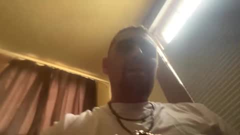 uraddicktid2rcum online show from September 17, 2025, 9:49 pm