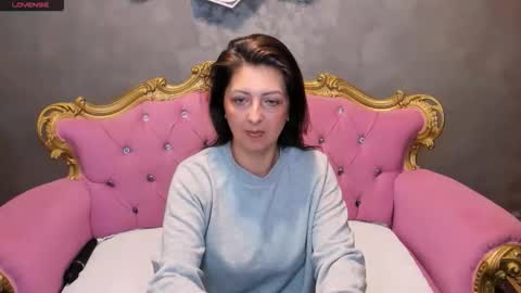urafrodita online show from May 5, 2026, 6:10 am