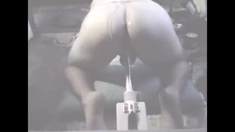 uranalslut28 online show from March 7, 2025, 4:35 am