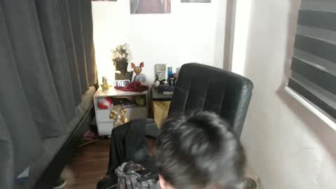 Snapshot of urasaintwink chatting on December 17, 2024, 1:27 pm Bran online show from December 17, 2024, 1:27 pm
