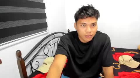 Snapshot of urasian_ajie chatting on April 9, 2026, 1:05 pm urasian_ajie online show from April 9, 2026, 1:05 pm