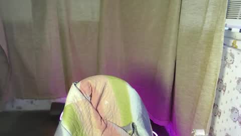 urasian_crisa online show from September 30, 2025, 1:21 am