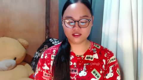 Lycah online show from November 19, 2025, 12:54 am