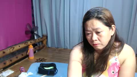 Snapshot of urasian_hotrina chatting on May 17, 2026, 9:00 pm urasian_hotrina online show from May 17, 2026, 9:00 pm