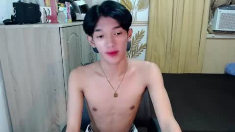 Snapshot of urasian_john20 chatting on July 8, 2026, 11:26 am urasian_john20 online show from July 8, 2026, 11:26 am