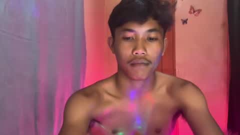 urasian_jomarie online show from September 18, 2025, 2:30 pm