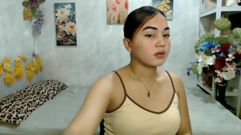urasian_kat online show from June 11, 2026, 12:32 am