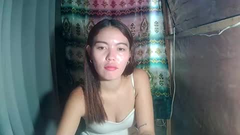 Snapshot of urasian_leamae chatting on October 30, 2025, 1:51 am Your Angel online show from October 30, 2025, 1:51 am