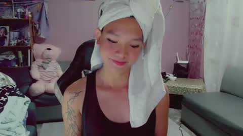 Snapshot of urasian_newra chatting on February 12, 2025, 11:07 am NEWRA ALLISON online show from February 12, 2025, 11:07 am