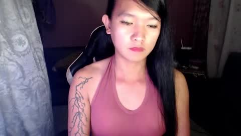 Snapshot of urasian_newra chatting on February 25, 2025, 1:17 pm NEWRA ALLISON online show from February 25, 2025, 1:17 pm