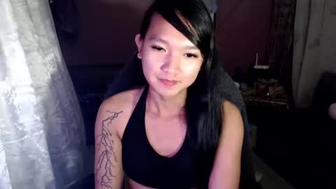 Snapshot of urasian_newra chatting on March 4, 2025, 8:38 pm NEWRA ALLISON online show from March 4, 2025, 8:38 pm