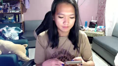 Snapshot of urasian_newra chatting on March 8, 2025, 8:03 pm NEWRA ALLISON online show from March 8, 2025, 8:03 pm