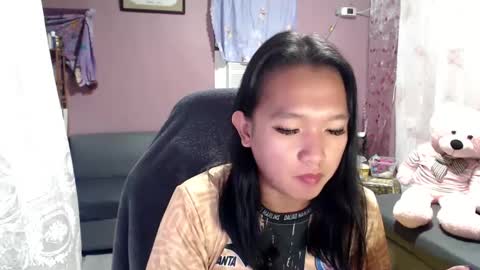 Snapshot of urasian_newra chatting on March 10, 2025, 4:03 pm NEWRA ALLISON online show from March 10, 2025, 4:03 pm