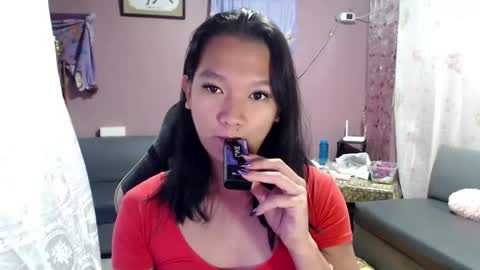 Snapshot of urasian_newra chatting on March 11, 2025, 5:13 pm NEWRA ALLISON online show from March 11, 2025, 5:13 pm