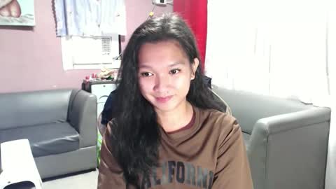 Snapshot of urasian_newra chatting on September 9, 2025, 6:07 pm NEWRA ALLISON online show from September 9, 2025, 6:07 pm