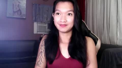 Snapshot of urasian_newra chatting on October 12, 2025, 7:46 pm NEWRA ALLISON online show from October 12, 2025, 7:46 pm