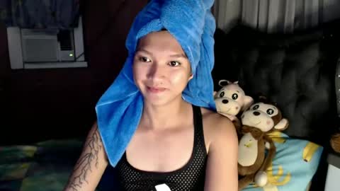 NEWRA  ALLISON online show from June 22, 2026, 4:20 am