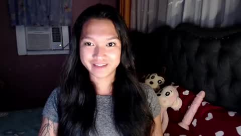 NEWRA  ALLISON online show from August 2, 2026, 10:30 pm