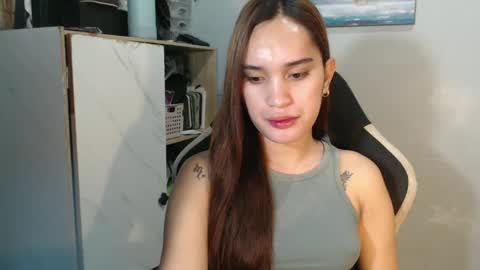 urasianfuckprincessxxx online show from January 3, 2025, 9:15 pm