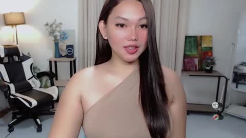 Megan dont forget to follow me and make me happy here when you join to my room  I am your megan loving and caring woman online show from March 6, 2025, 3:24 am