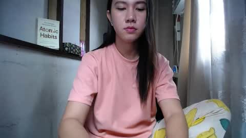 Erika online show from February 6, 2025, 2:11 am