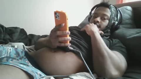 UrbanDicc online show from January 13, 2025, 2:53 pm