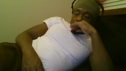UrbanDicc online show from January 20, 2025, 3:59 am