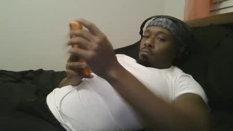 UrbanDicc online show from February 12, 2025, 11:18 am