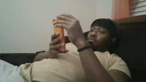 UrbanDicc online show from February 15, 2025, 12:22 pm