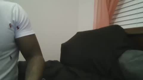 UrbanDicc online show from February 22, 2025, 2:28 am