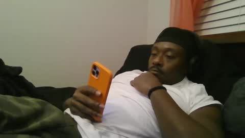 UrbanDicc online show from February 27, 2025, 5:24 am