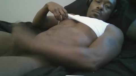 UrbanDicc online show from March 2, 2025, 1:38 pm